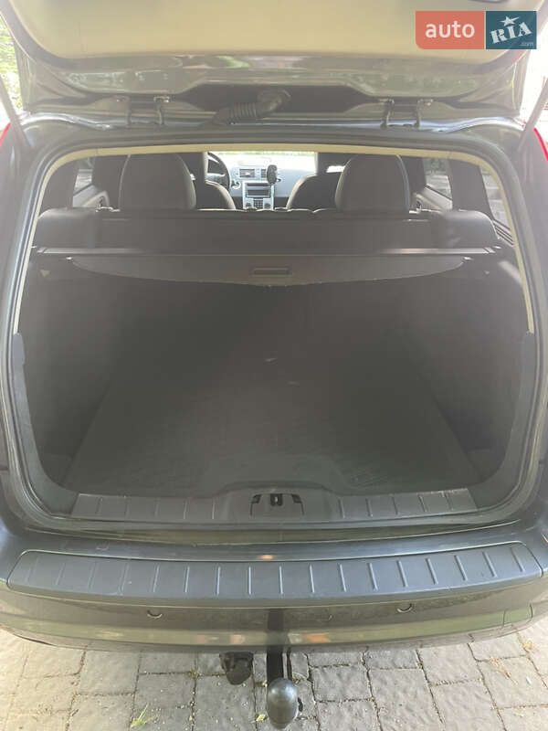 Універсал Volvo V50 2011 в Львові фото 9 Універсал Volvo V50 2011 в Львові
