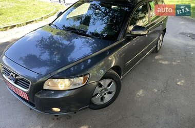 Універсал Volvo V50 2012 в Рівному