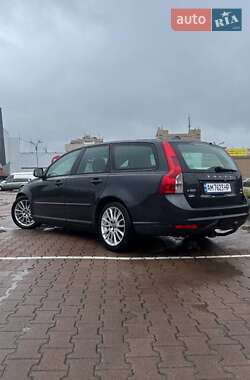 Универсал Volvo V50 2010 в 