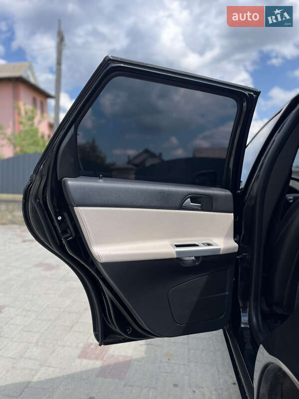 Универсал Volvo V50 2011 в Надворной