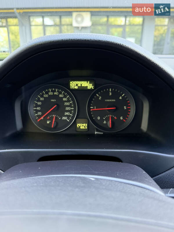 Універсал Volvo V50 2009 в Новояворівську