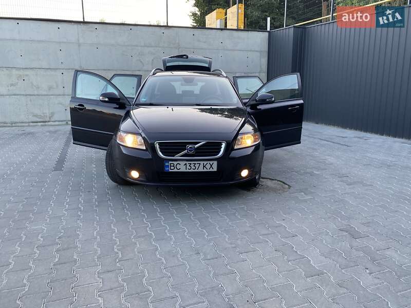 Універсал Volvo V50 2009 в Трускавці