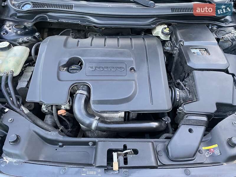 Універсал Volvo V50 2009 в Трускавці