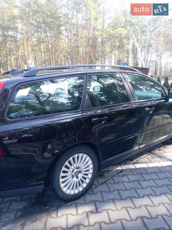 Универсал Volvo V50 2010 в Луцке