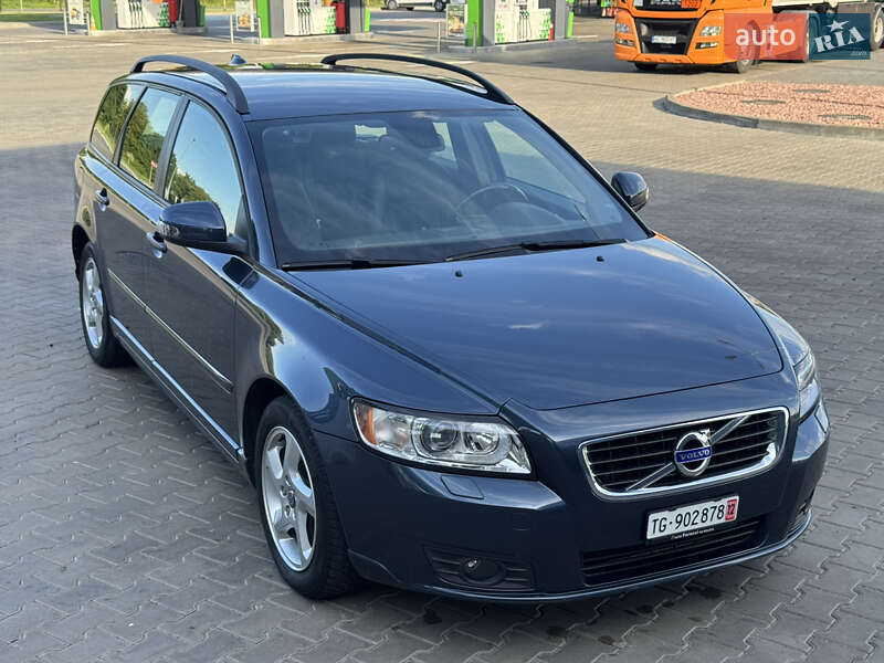 Универсал Volvo V50 2011 в Луцке