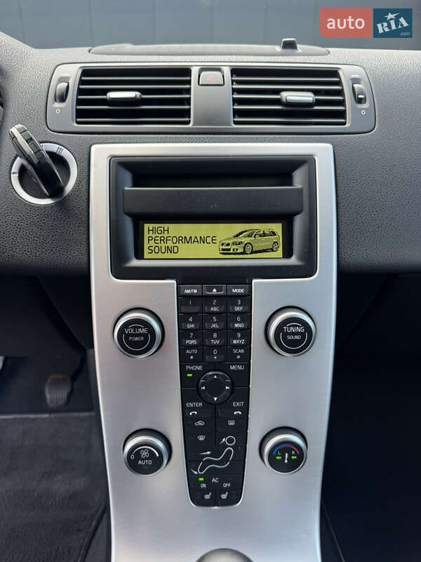 Универсал Volvo V50 2011 в Луцке