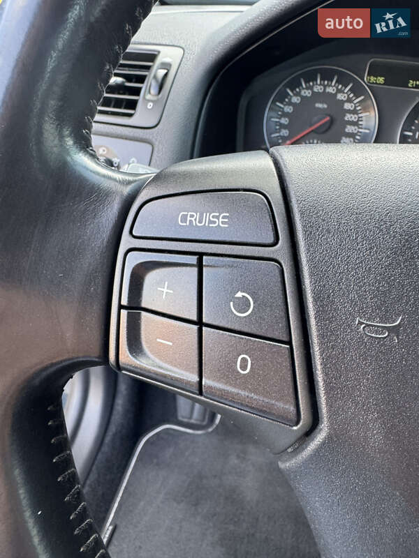 Универсал Volvo V50 2011 в Луцке