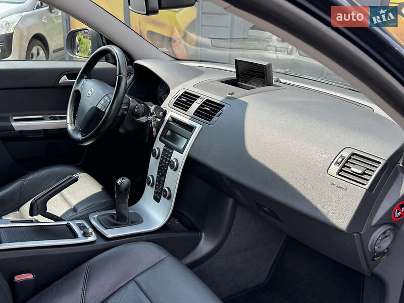 Универсал Volvo V50 2012 в Стрые