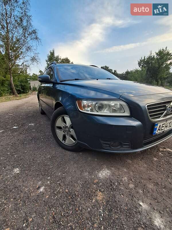 Універсал Volvo V50 2009 в Павлограді