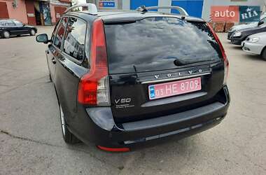 Универсал Volvo V50 2012 в 