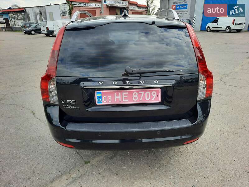 Универсал Volvo V50 2012 в Полтаве