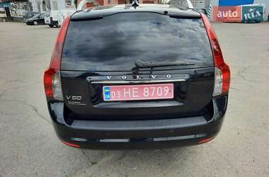 Универсал Volvo V50 2012 в 