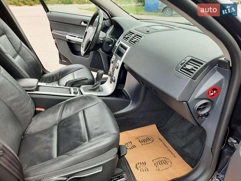 Универсал Volvo V50 2012 в Полтаве