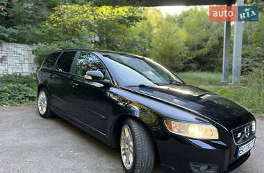 Универсал Volvo V50 2011 в 