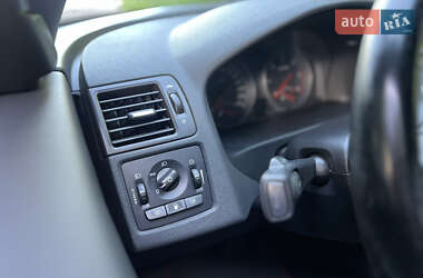 Универсал Volvo V50 2011 в 