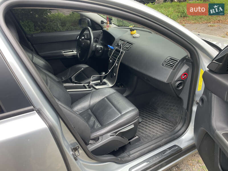 Універсал Volvo V50 2008 в Рівному