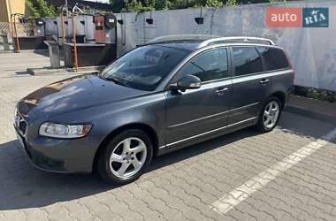 Volvo V50 2011