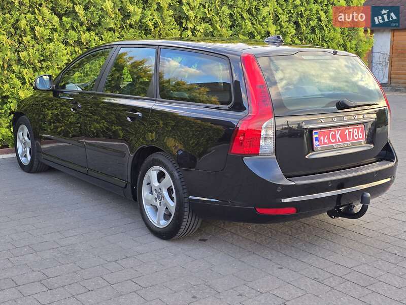 Универсал Volvo V50 2012 в Стрые