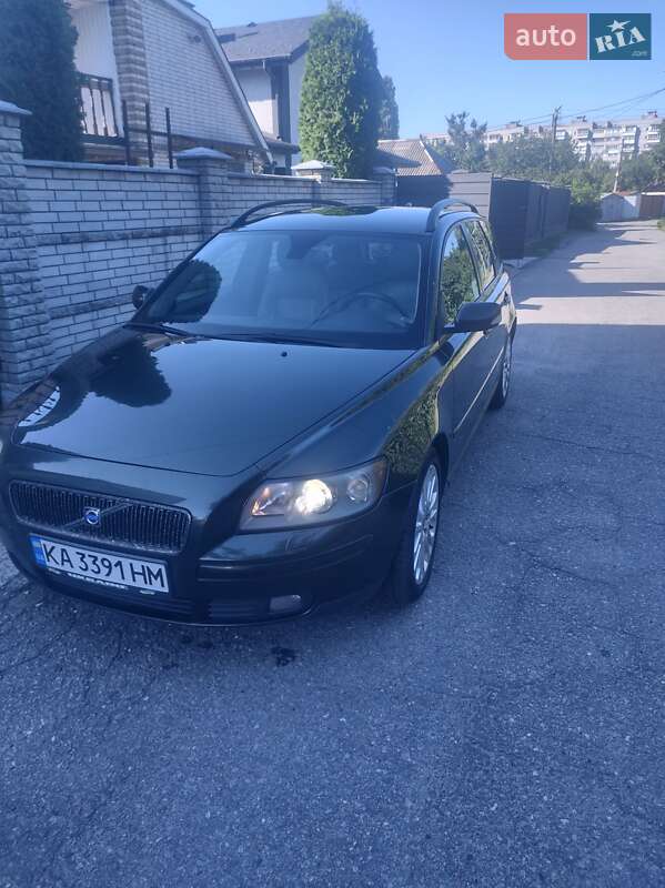 Универсал Volvo V50 2004 в Киеве