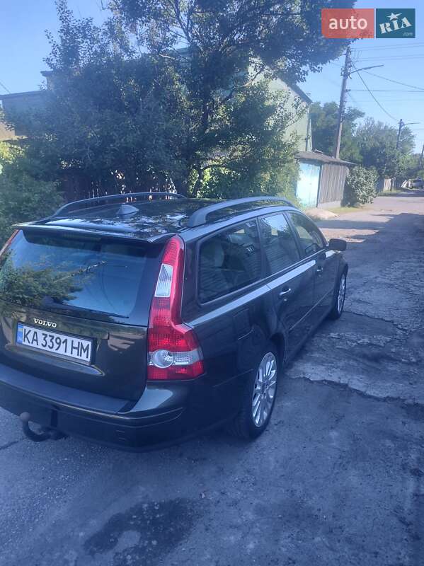 Универсал Volvo V50 2004 в Киеве