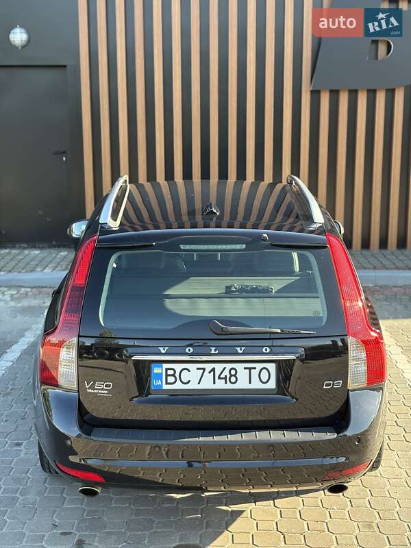 Универсал Volvo V50 2011 в Львове