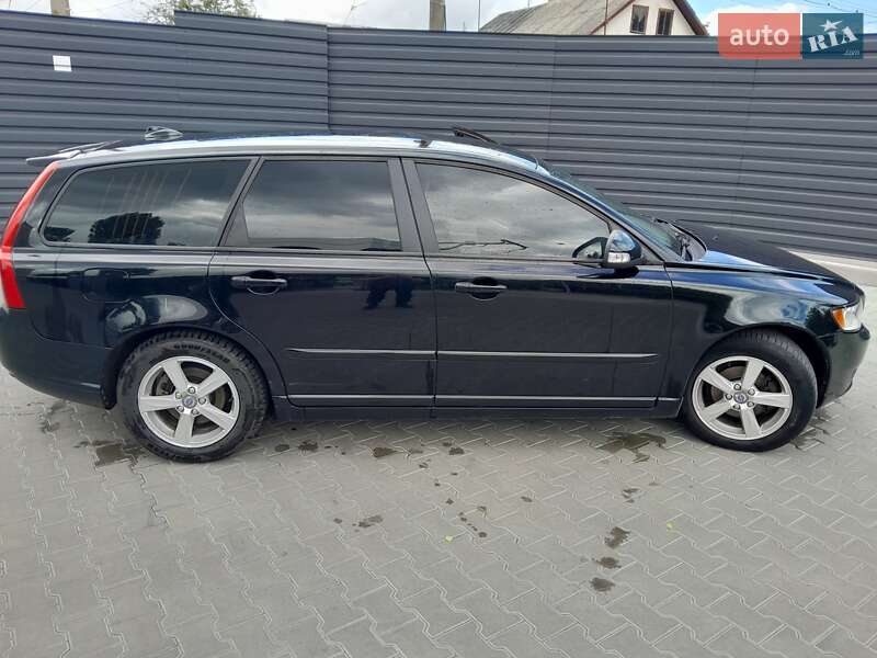 Универсал Volvo V50 2011 в Житомире