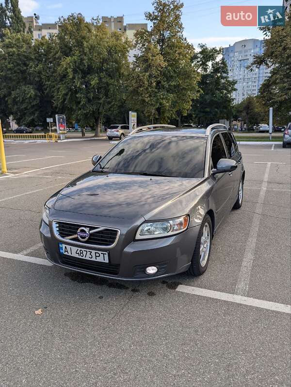 Volvo V50 2011 Volvo V50 2011