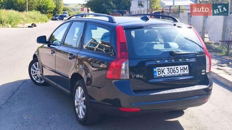Універсал Volvo V50 2009 в Рівному