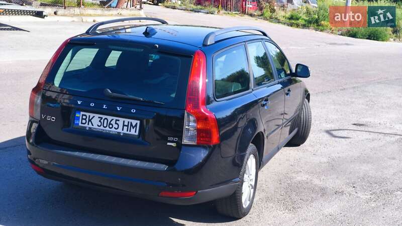 Універсал Volvo V50 2009 в Рівному