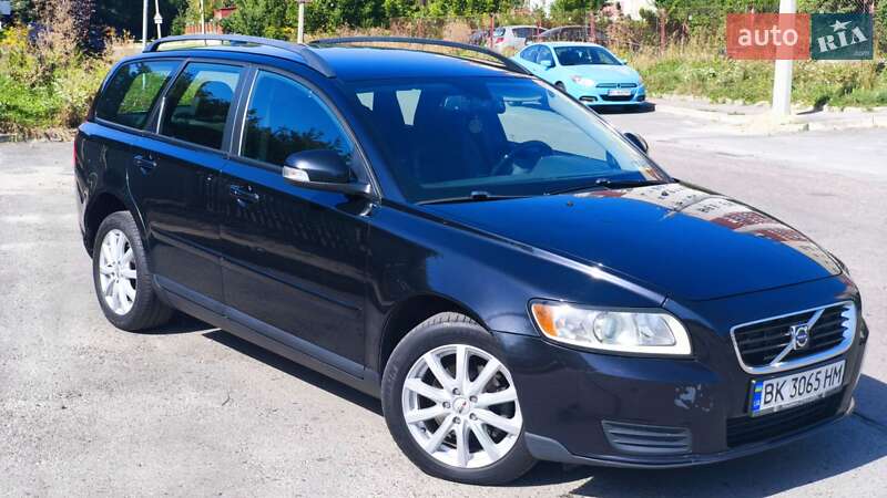 Універсал Volvo V50 2009 в Рівному