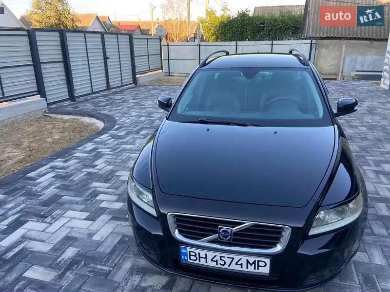 Volvo V50 2009