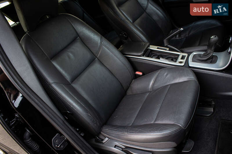 Универсал Volvo V50 2012 в Львове фото 16 Универсал Volvo V50 2012 в Львове
