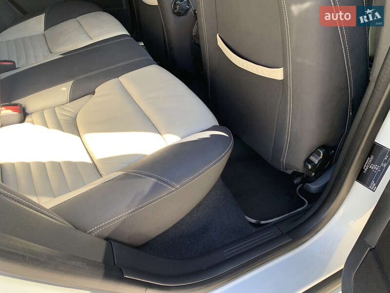 Универсал Volvo V50 2012 в Белой Церкви