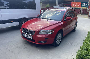 Универсал Volvo V50 2012 в Кременце