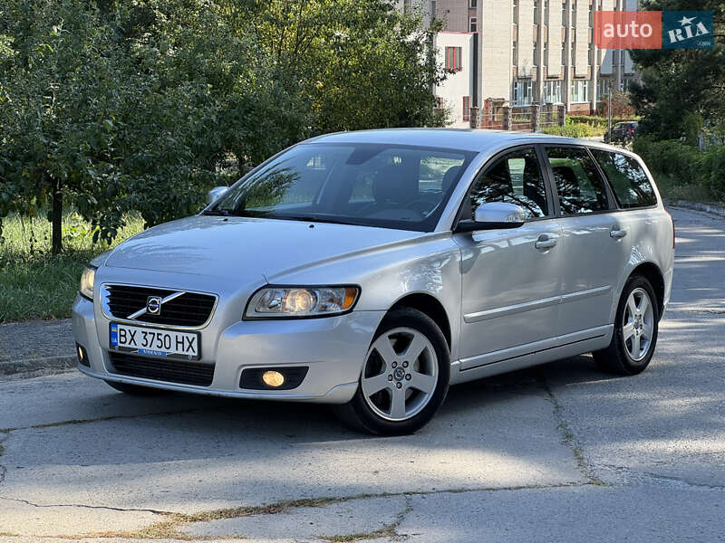 Универсал Volvo V50 2009 в 
