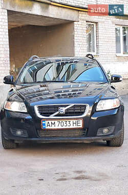 Універсал Volvo V50 2010 в Житомирі