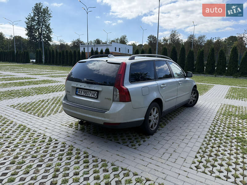 Універсал Volvo V50 2010 в Рівному
