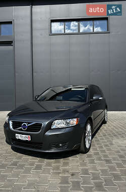 Volvo V50 2011