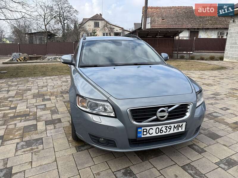 Универсал Volvo V50 2010 в Львове фото 10 Универсал Volvo V50 2010 в Львове