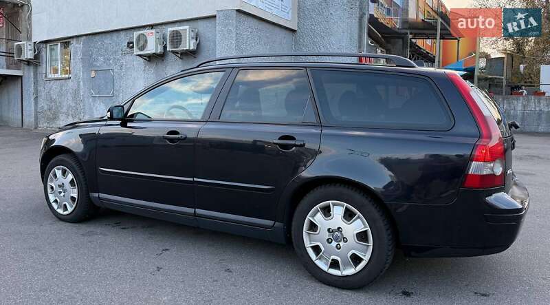 Универсал Volvo V50 2006 в Киеве