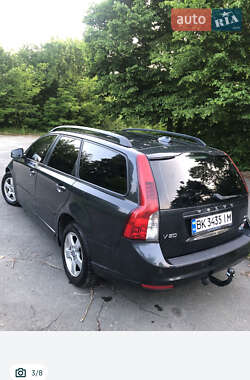 Универсал Volvo V50 2009 в 