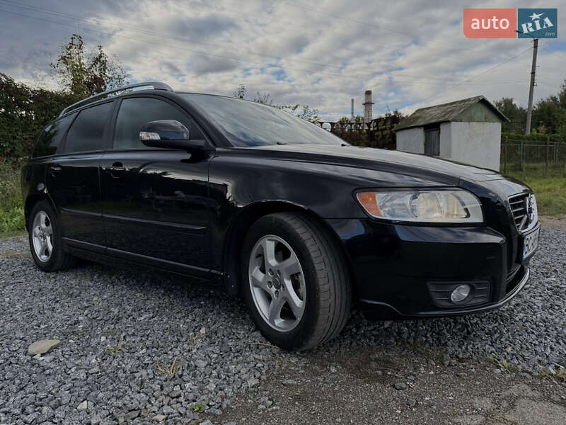 Универсал Volvo V50 2011 в Дрогобыче