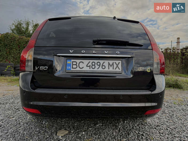 Универсал Volvo V50 2011 в Дрогобыче