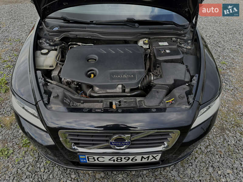 Универсал Volvo V50 2011 в Дрогобыче