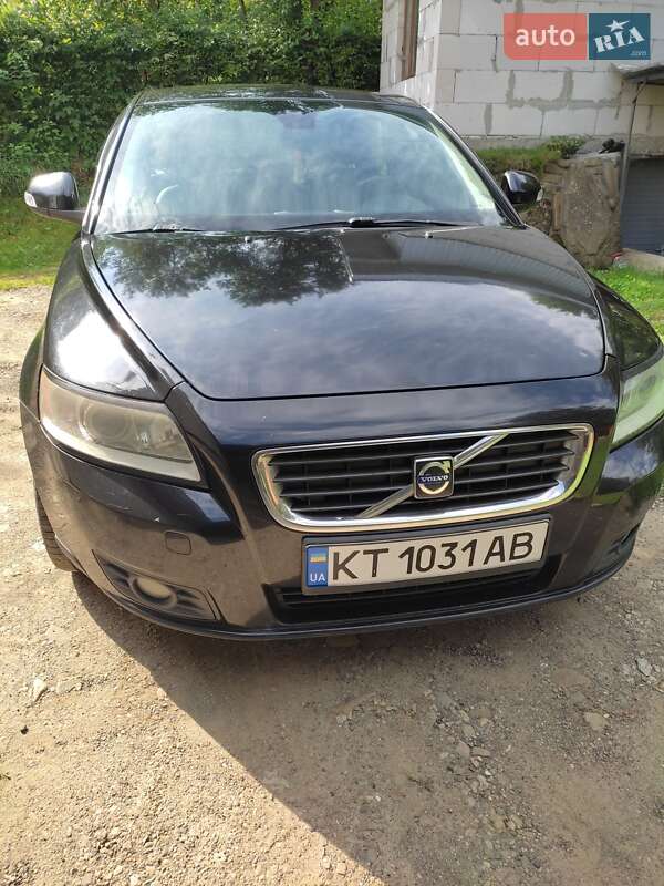 Volvo V50 2009