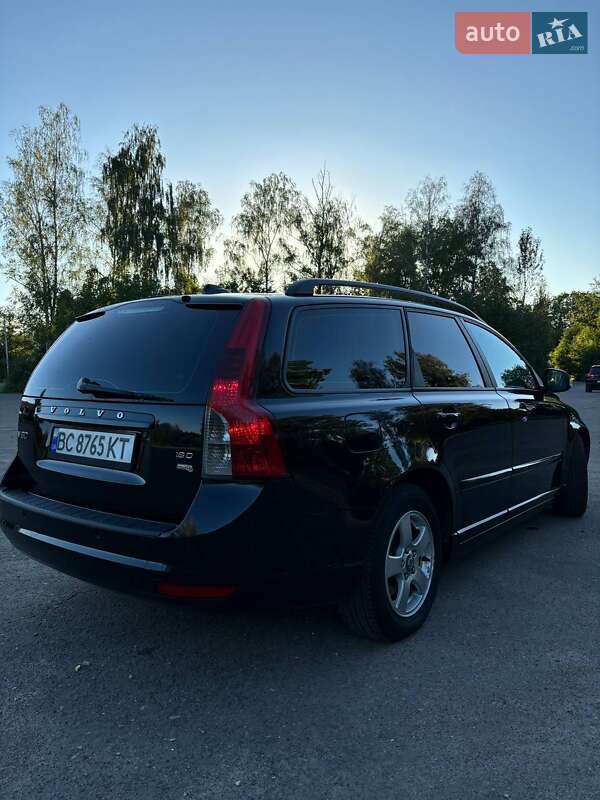 Універсал Volvo V50 2009 в Старому Самборі