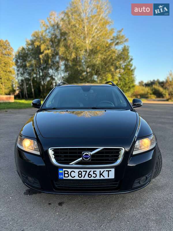 Універсал Volvo V50 2009 в Старому Самборі