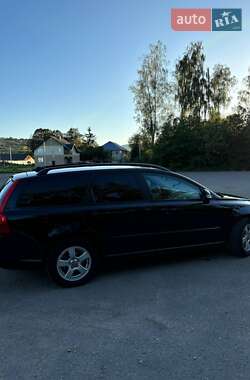 Универсал Volvo V50 2009 в 