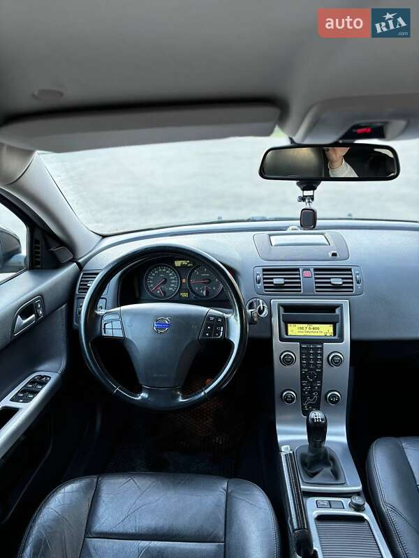 Універсал Volvo V50 2009 в Старому Самборі