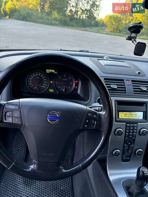 Універсал Volvo V50 2009 в Старому Самборі